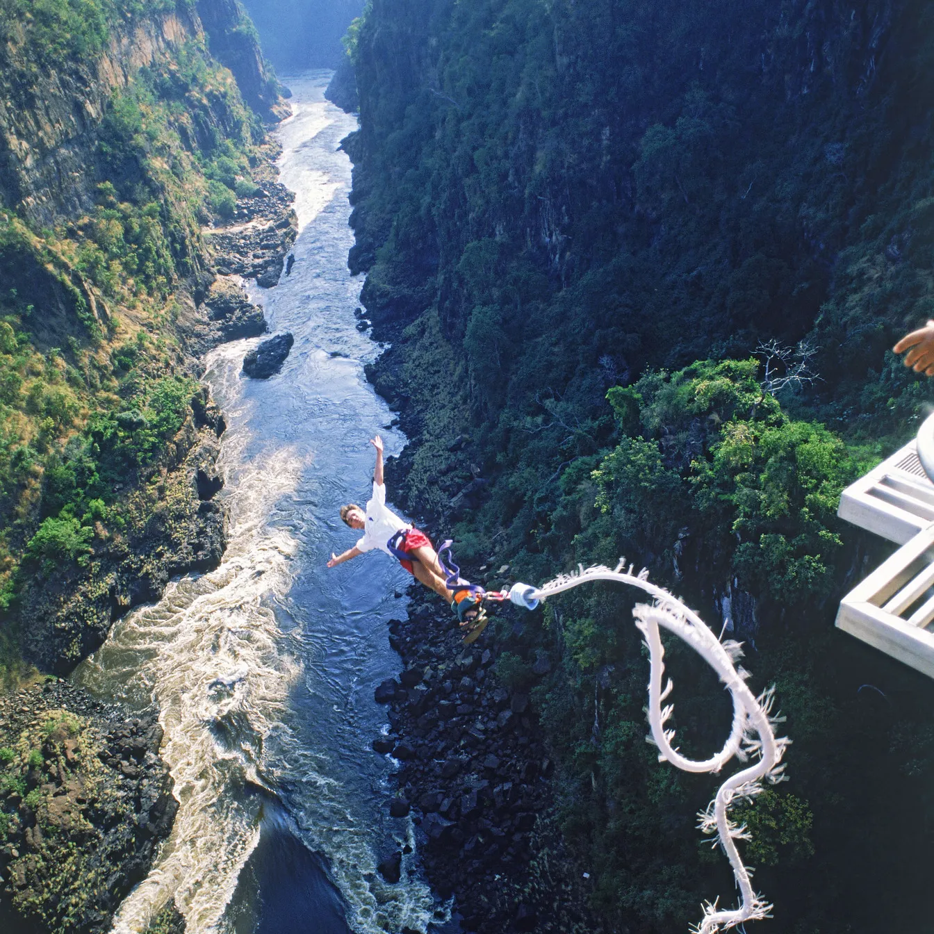//www.som2travel.es/cdn/images/content/Africa/Zambia/rio zambeze.webp